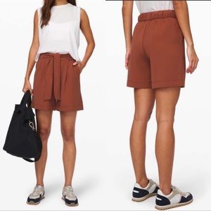 Lululemon Noir Shorts Rustic Clay Size 4